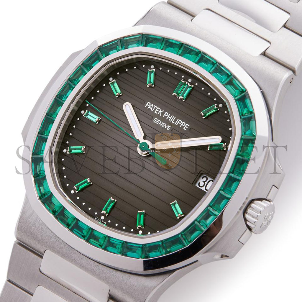 PATEK PHILIPPE NAUTILUS 40MM 5711/113P-001